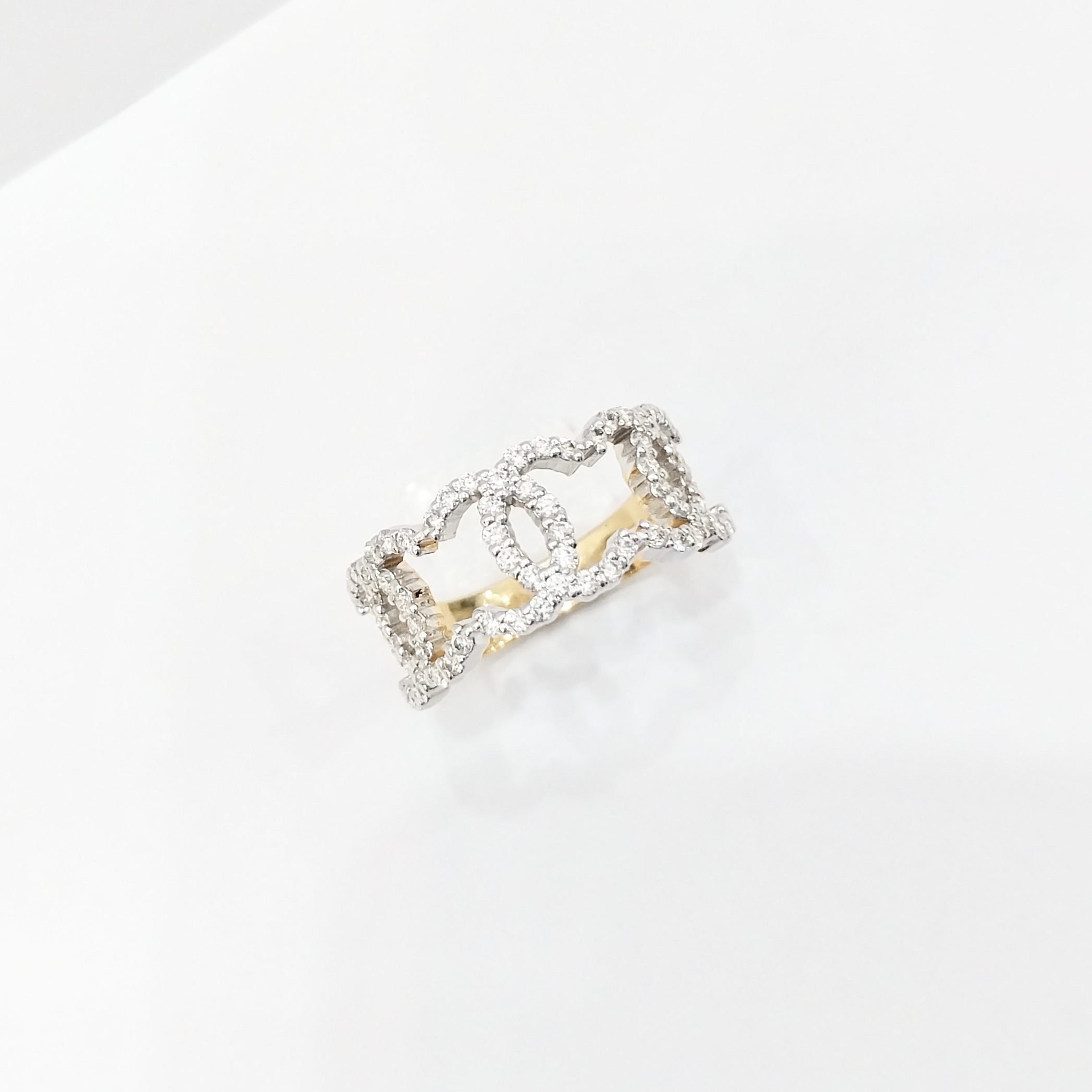 Three linking Chanel Ring